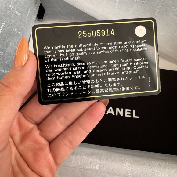 100% authentic CHANEL Trendy Small Chevron in Black Lambskin GHW - Picture 3 of 16